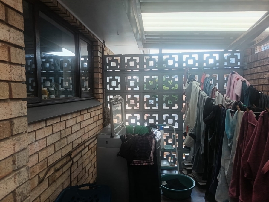 3 Bedroom Property for Sale in Beacon Bay Eastern Cape